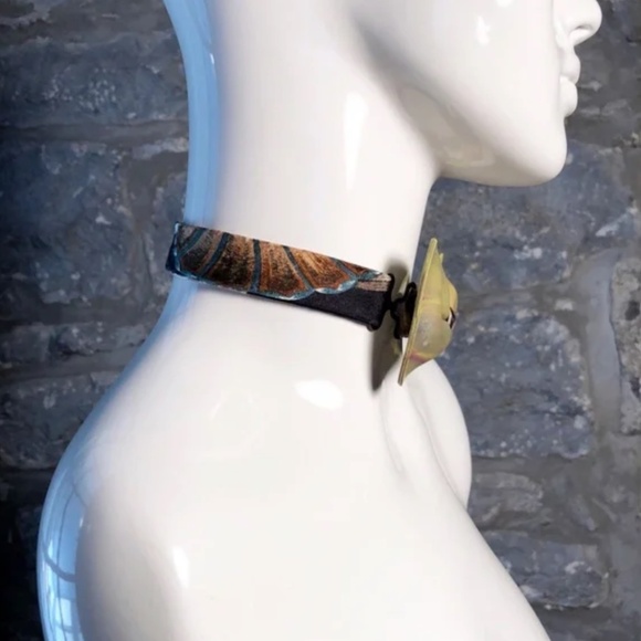 Guillotine Sculpted Bow Tie: Dakota - Picture 3 of 3